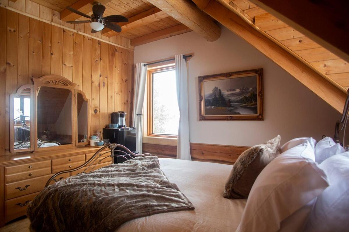 Hebergement "La Maison En Bois Rond" Sainte-Marie Quarto foto
