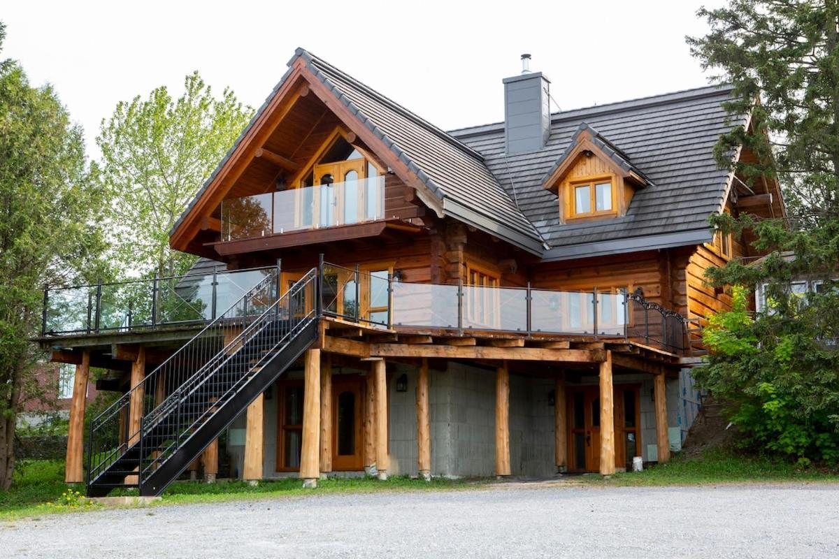 Hebergement "La Maison En Bois Rond" Sainte-Marie Quarto foto