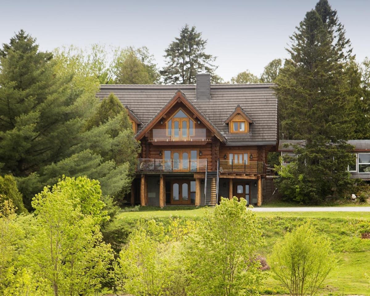Hebergement "La Maison En Bois Rond" Sainte-Marie Quarto foto